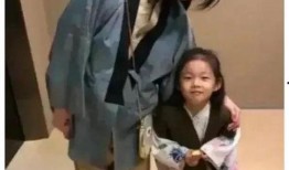 娱乐圈吃瓜爆料每日一推,每日一推，揭秘明星幕后故事