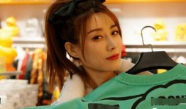 辛巴爆料女儿视频