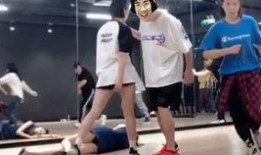 骚男跳舞视频在线观看,在线观看舞蹈视频，感受热血沸腾的舞蹈魅力